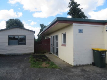 Image 1 of 10