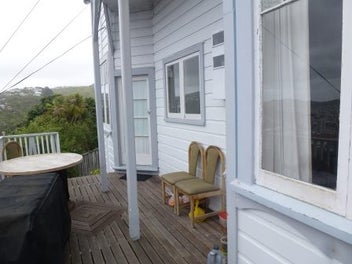 Image 1 of 5