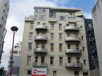 Image 1 of 20