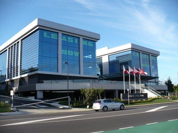 Image 1 of 6