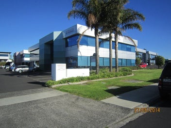 Image 1 of 8