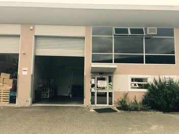 Image 1 of 1
