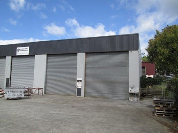 Image 1 of 3
