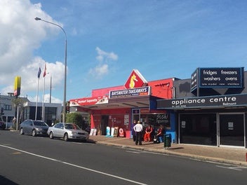Image 1 of 6