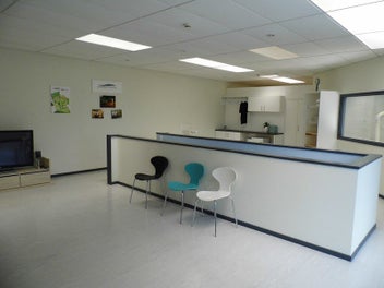Image 1 of 7