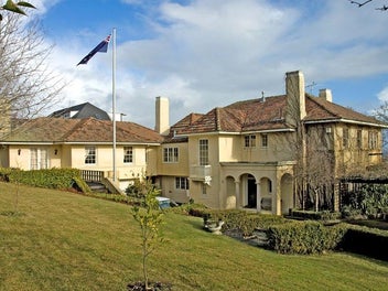 Image 1 of 18