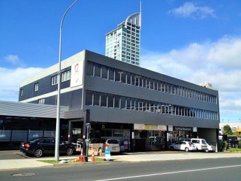 Image 1 of 6