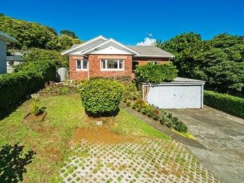 Image 1 of 18