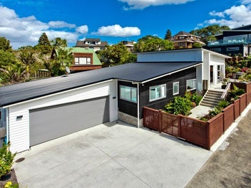 Image 1 of 20