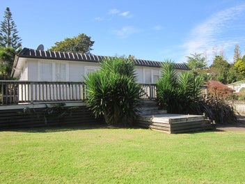 Image 1 of 18