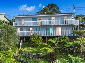 Spacious Family Accommodation Offering Spectac...
