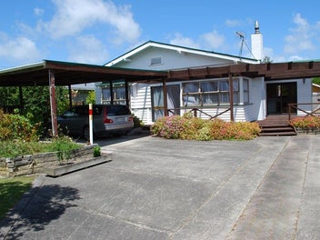 Image 1 of 18