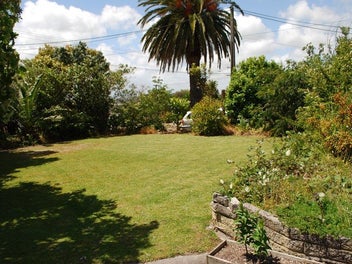 MASSIVE PRICE REDUCTION FOR URGENT SALE