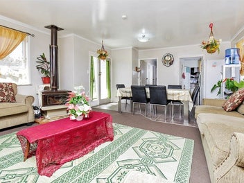 5 Brm Manurewa - Potential!