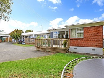 Image 1 of 10