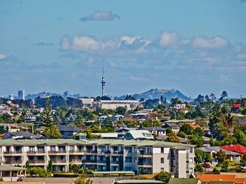 Brand New, Super Size 410sqm & Granny Potential