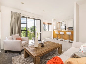 Executive Home In Top Location