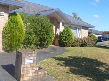 Image 1 of 5