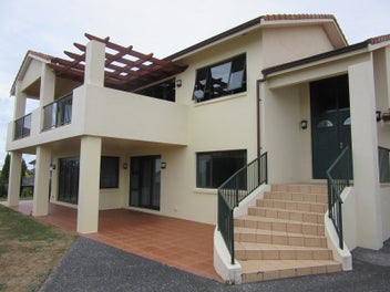 Image 1 of 18