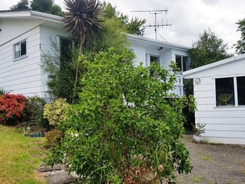 Image 1 of 8