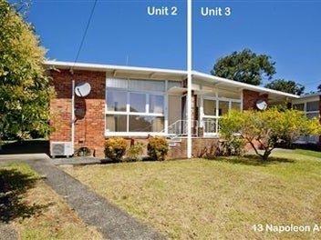 Image 1 of 7