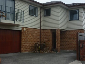 Image 1 of 10