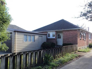 Image 1 of 8