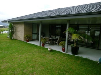 Image 1 of 20