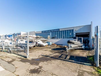 Image 1 of 8