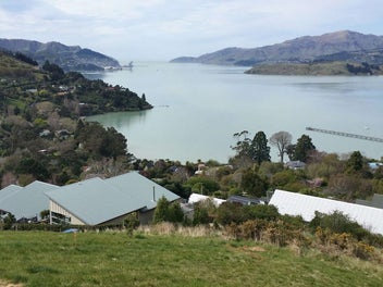Image 1 of 6