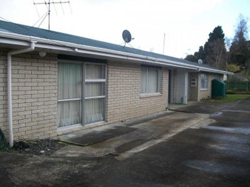 2 bdrm Brick Unit