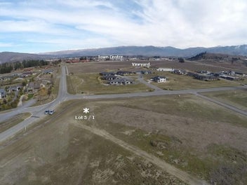 LARGE CORNER SITE