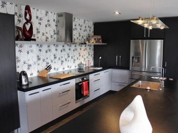 OH SO EASY TO RELAX