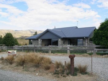 Image 1 of 7