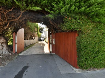 Image 1 of 21