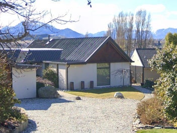 Image 1 of 5