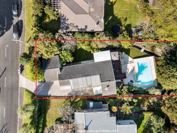 Over $500K Below CV - All Offers Considered