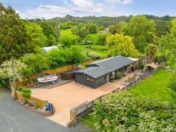 Image 1 of 20