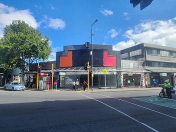 Image 1 of 4