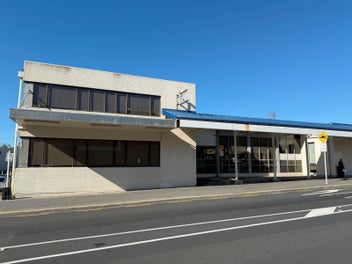 Image 1 of 27