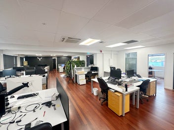 Image 1 of 6