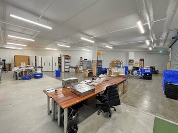 Image 1 of 6