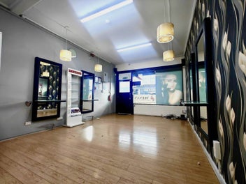 Image 1 of 4