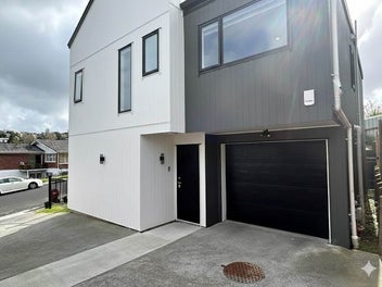 Image 1 of 11
