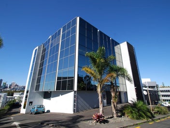 Image 1 of 7