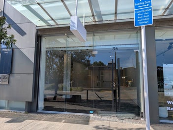 Image 1 of 5