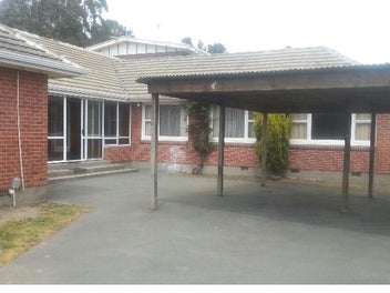 Image 1 of 18