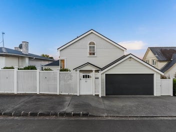 The Perfect Family Home - DGZ