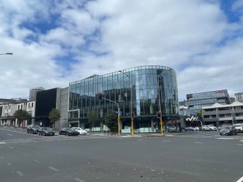 Image 1 of 6
