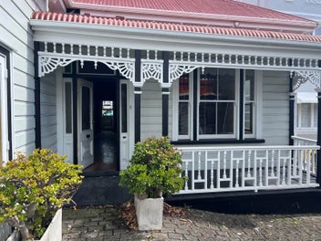 Image 1 of 3